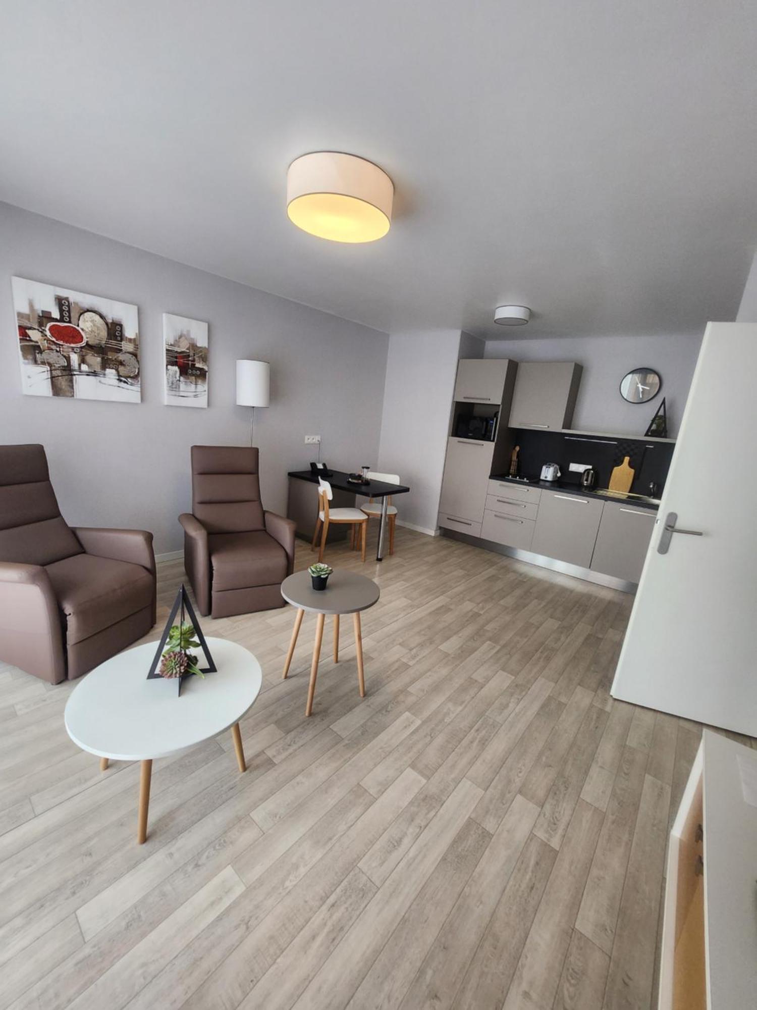 Domitys - Le Fil De Soie Lejlighedshotel Calais Eksteriør billede