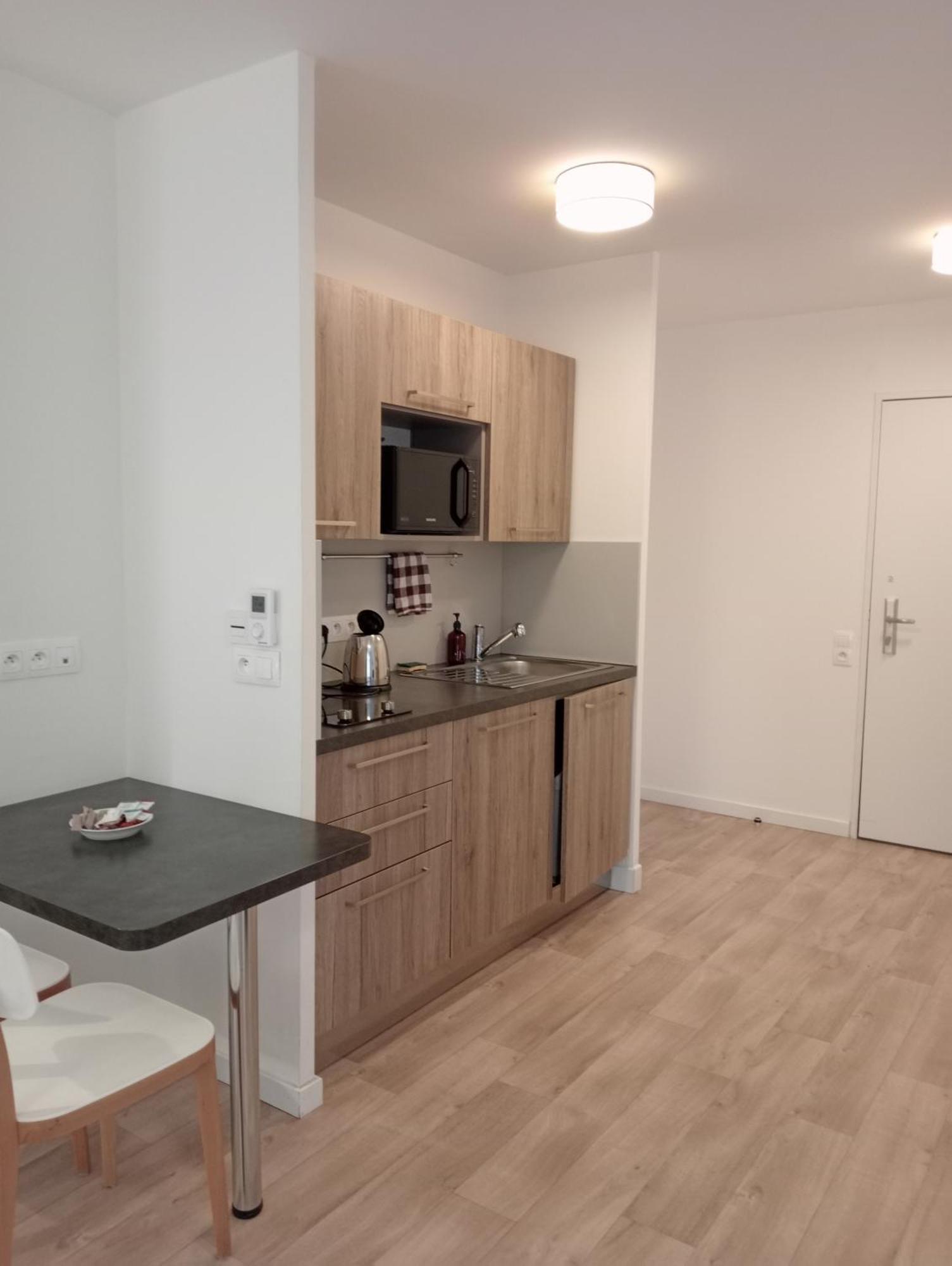 Domitys - Le Fil De Soie Lejlighedshotel Calais Eksteriør billede